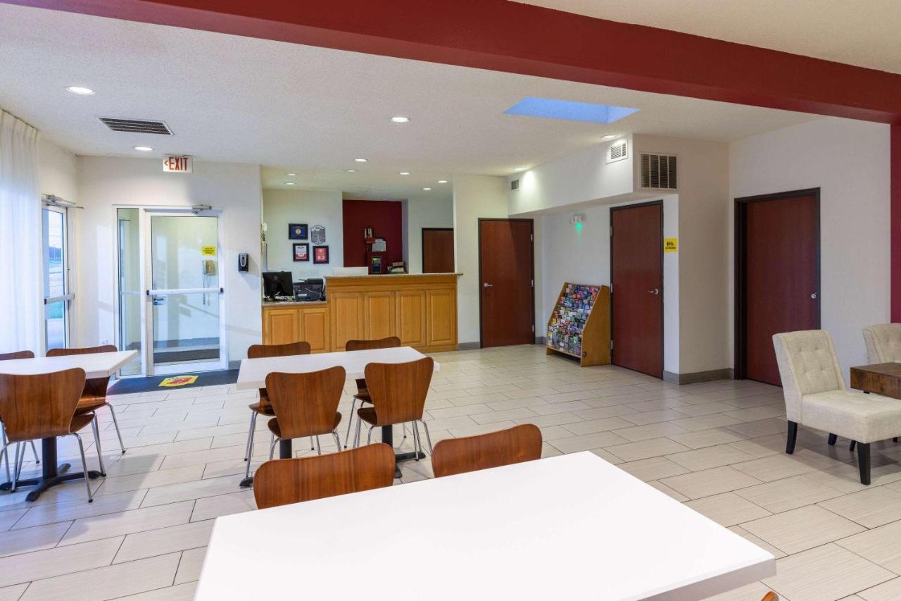 Super 8 By Wyndham Garland Rowlett East Dallas Area Ngoại thất bức ảnh