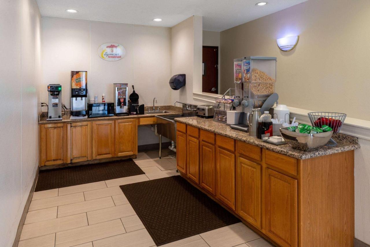 Super 8 By Wyndham Garland Rowlett East Dallas Area Ngoại thất bức ảnh